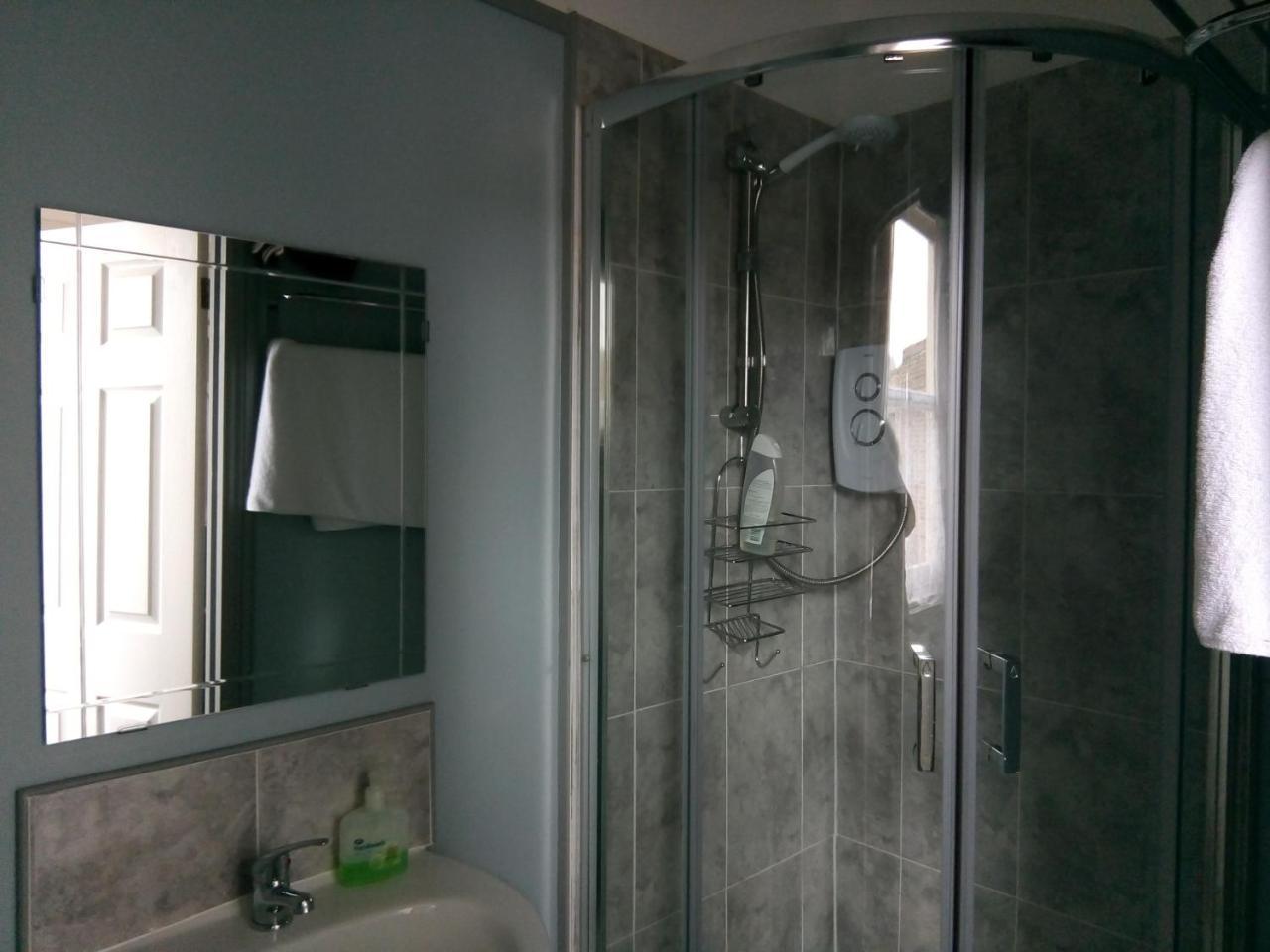Rosslyn Court Bed & Breakfast *